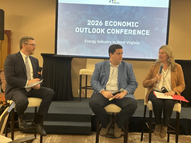 Data Centers A Hot Topic At Economic Outlook Conference